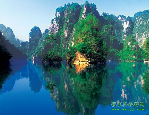 【長沙往返線路4】張家界、天子山、黃龍洞、天門山、鳳凰古城五日游