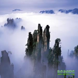 暑期夏令營(yíng)湘西精華旅游線路：長(zhǎng)沙、韶山、張家界、鳳凰純玩8日游